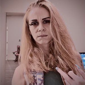 Meet your Posher, Cheri